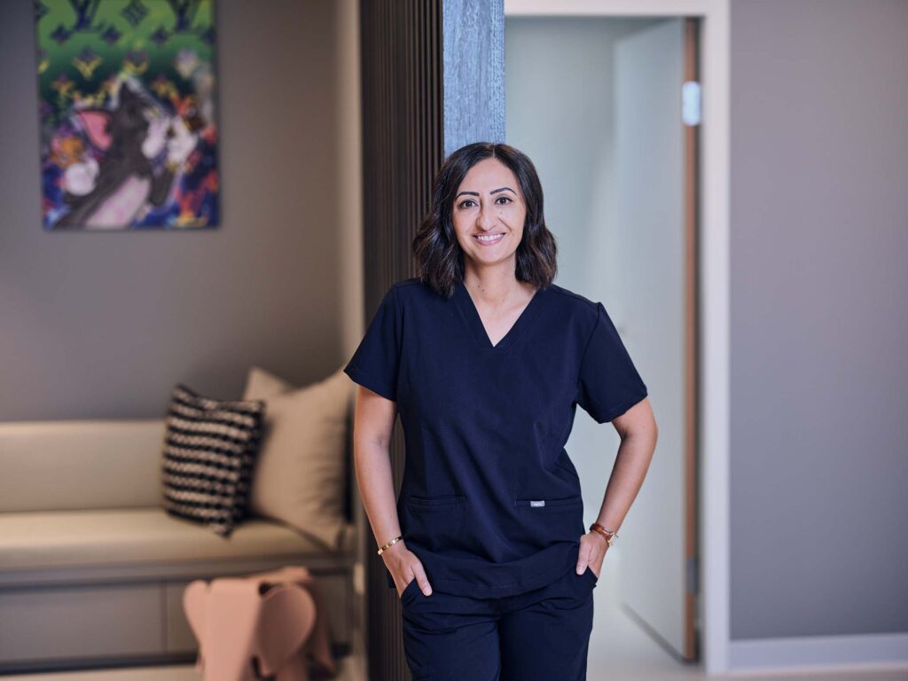 Businessportrait einer Ärztin im Gesundheitswesen in Wien – professionelle medizinische Bildwelten.